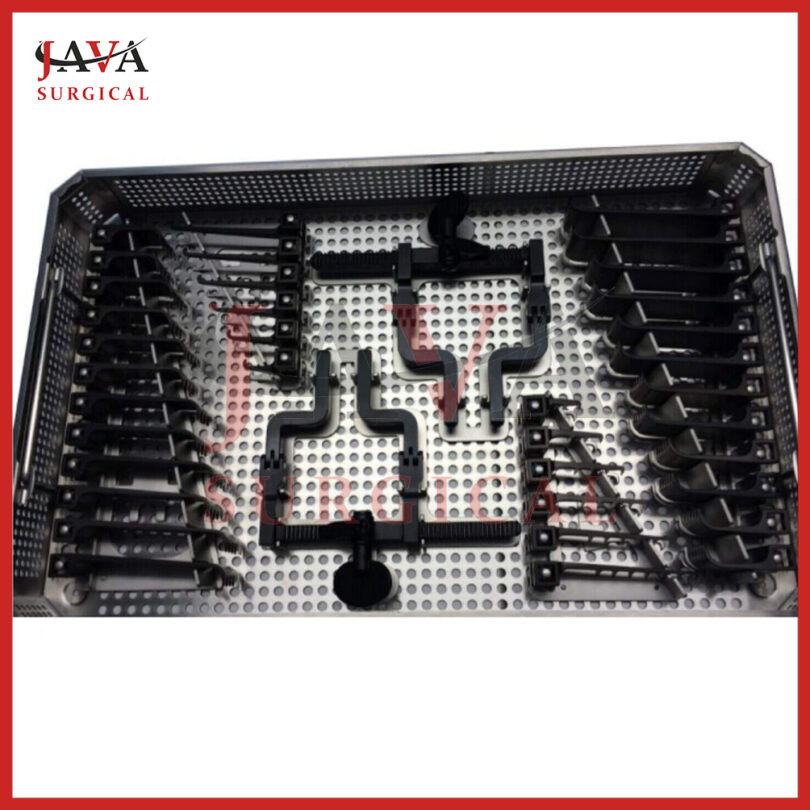 McCulloch Lumbar Retractor Set